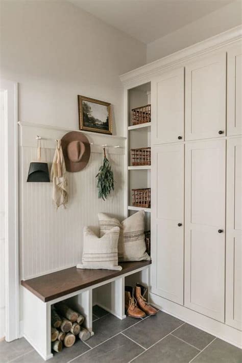 Neutral Mudroom Decor Ideas Lady Decluttered