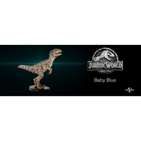 Jurassic World Fallen Kingdom Baby Blue Scale Statue