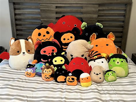 My current Halloween collection!🎃🧡🧡 : r/squishmallow