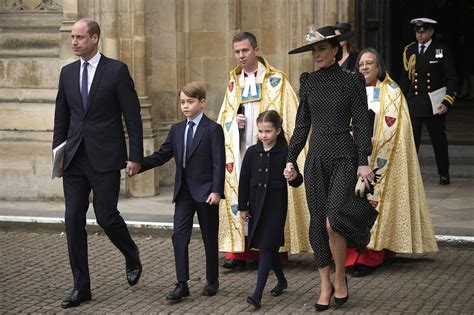 Queen Elizabeth attends memorial for Prince Philip with Prince Andrew