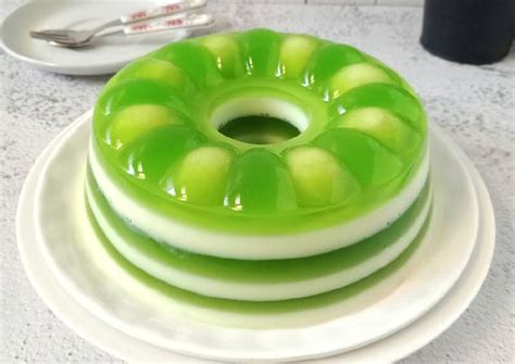 Resep Puding Lapis Melon Oleh Nauzaery Setyo Cookpad