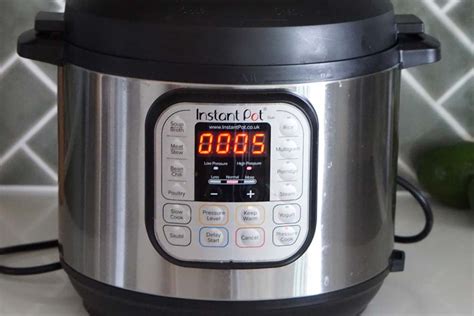 How To Use The Instant Pot As A Slow Cooker A Pressure Cooker Kitchen