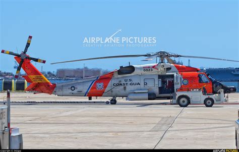 Usa Coast Guard Sikorsky Mh 60t Jayhawk Photo By Jetzguy Artofit