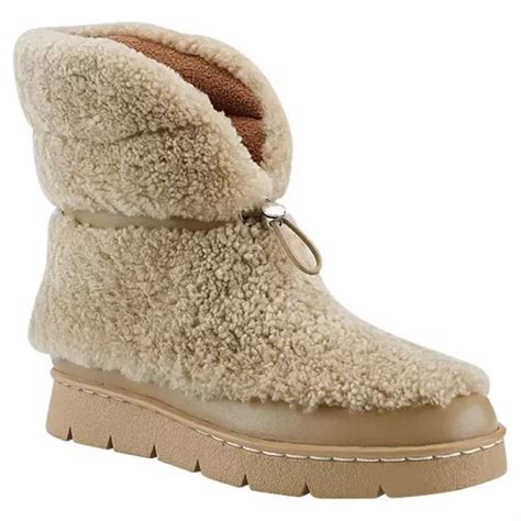 19 Ugg Alternatives for Winter: Cute Ugg-Like Boots & Slippers