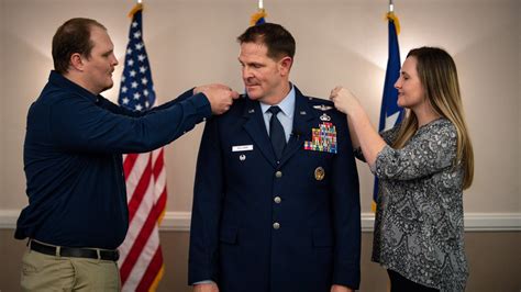 DVIDS - Images - Col. Sullivan promotion ceremony [Image 5 of 6]