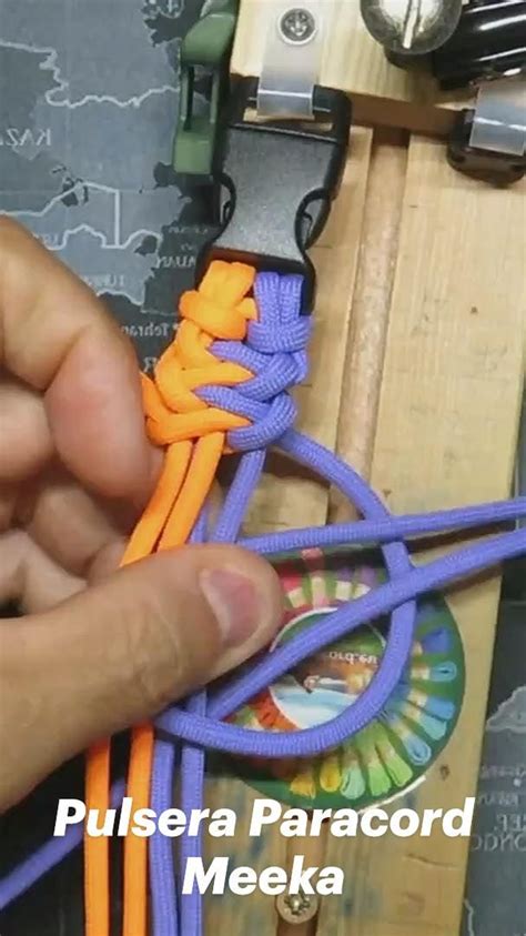 How To Do A Cobra Weave Solomon Bar Paracord Tutorial Artofit