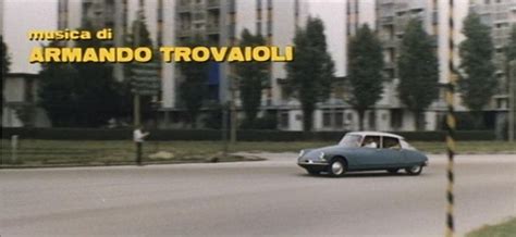 IMCDb org Citroën ID 19 in Il giovane normale 1969