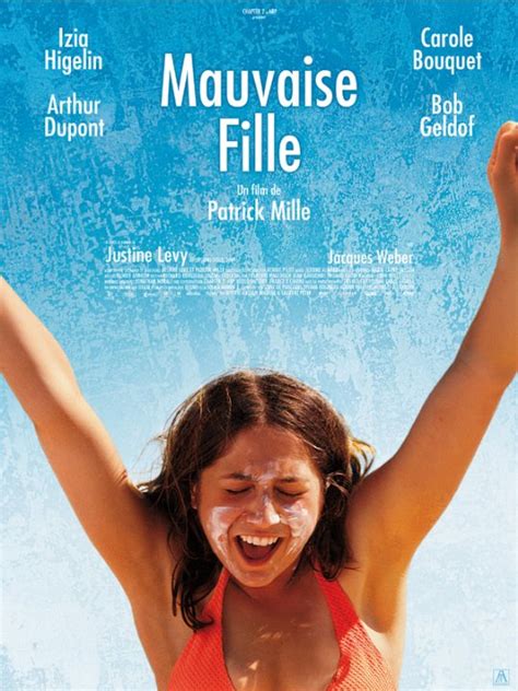 9 Hot Sexy Emilie Dequenne Bikini Pics