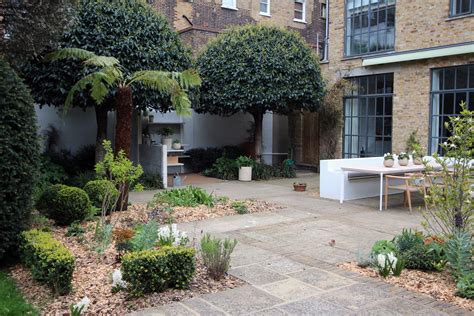 Large family garden in Kennington, London — Stephen Woodhams Garden Design