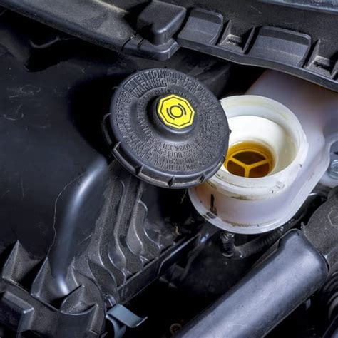 Do You Bleed Brakes With Cap On Or Off Optimal Brake Bleeding