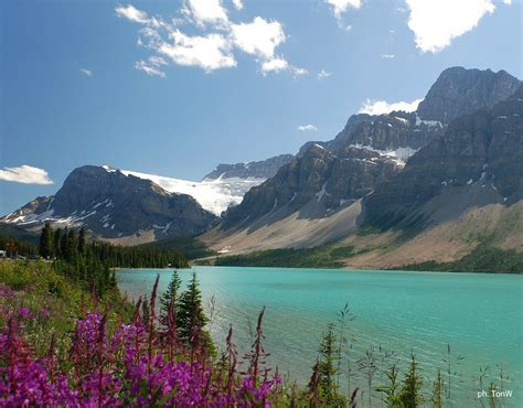 Most Beautiful Lakes In Canada
