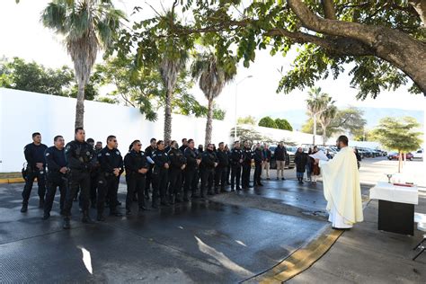 Rinde Gobierno de Tlajomulco homenaje a los policías caídos