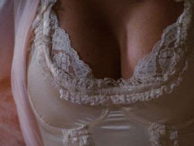 Nude Video Celebs Mary Beth McDonough Nude Mortuary