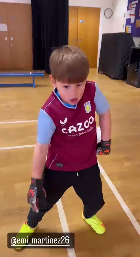 ESPN FC On Twitter Emi Martinez S Son Copying His Dad S Celebration