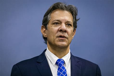 PGR pede arquivamento de denúncia contra Haddad por falta de provas