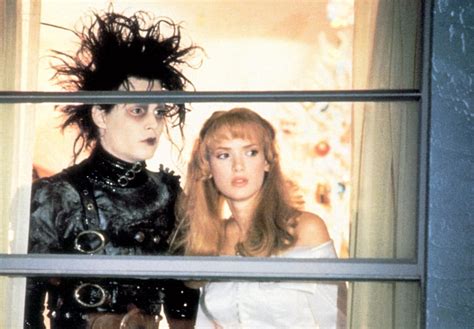 Kim And Edward Edward Scissorhands Scary Movie Couples Popsugar Love And Sex Photo 26