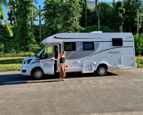 Wynajem Kampera W Odzi Oferta Last Minute Camper Centrum