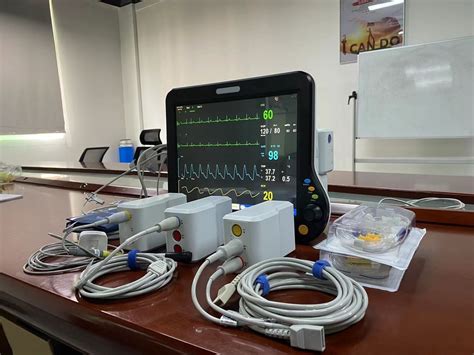 15 Multi Parameter Modular Monitor Pasien Anti ESU Anti Defibrillator