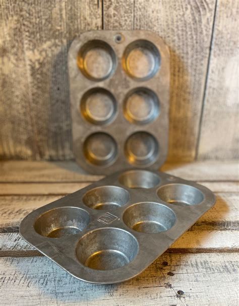 Vintage Mirro Muffin Pans 6 Cup X 2 Aluminum Muffin Cupcake Etsy