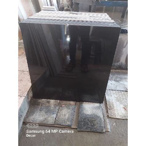 Jual Granit Lantai Hitam Polos Super Black 60x60 Indonesia Shopee Indonesia