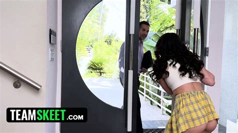 Tight Skirts And Tighter Pussy My Japanese Cunt Aches For My Therapist S Big Cock Lulu Chu