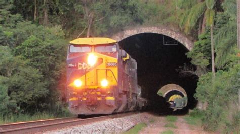 Trens De Carga Geral A Locomotiva Sua Fant Stica Buzina