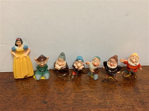 Sale Rare Complete Set Of Vintage 34 Hand Painted Disneykins By Marx Etsy