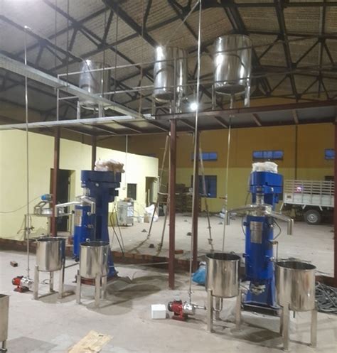 Semi Automatic Cold Process Extra Virgin Coconut Oil Extraction Machine