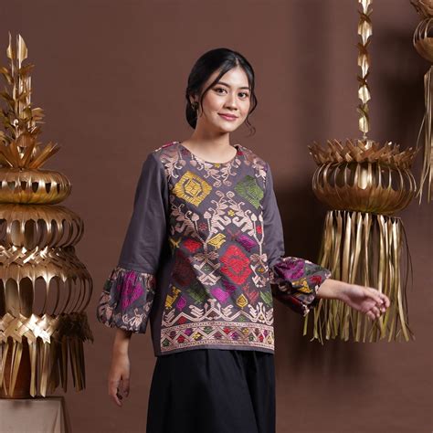 Jual Nona Rara Kiyo Suksma Bali T Baju Kerja Blouse Batik Wanita