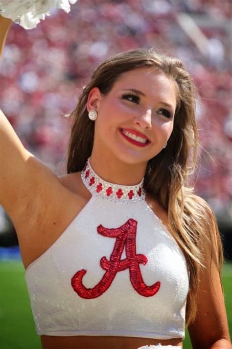 Alabama Crimson Tides Cheerleader Alabama Crimson Tide Cheerleading