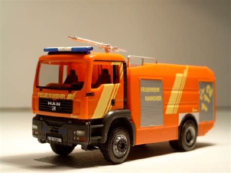 Herpa MAN TG A TLF 24 60 BF Hannover