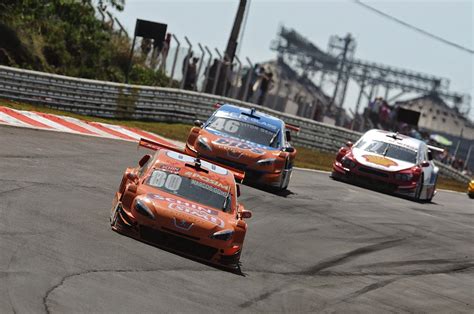 Toque Esportivo Na Stock Car Marcos Gomes Ganha Corrida 2 E