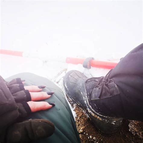 Геодезия, вешка, девушка геодезист, surveying | Combat boots, Army boot ...