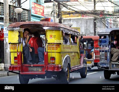 Jeepney Street Congestion Hi Res Stock Photography And Images Alamy