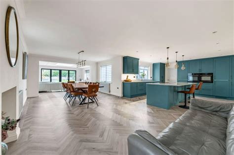 Camaro Naked Blond Oak Large Parquet Elegant Dreams