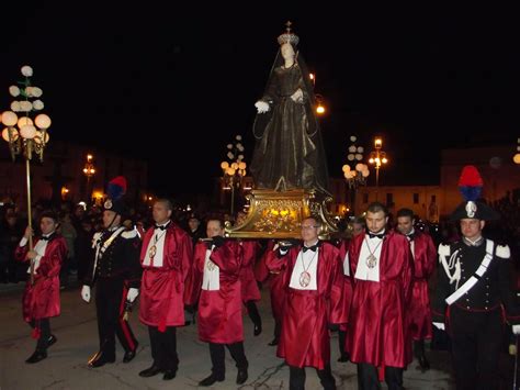 Centroabruzzonews Rivive La Processione Del Venerd Santo