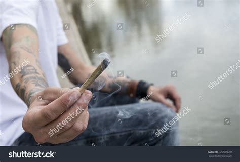 7,582 Man Smoking Weed Stock Photos, Images & Photography | Shutterstock