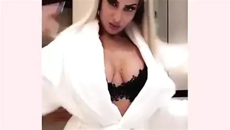 Lilia Nouna Tunisia Au Douche Free Massage Porn Video Ca XHamster