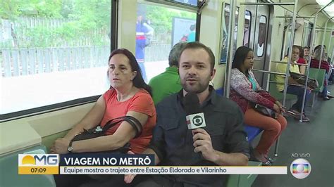 Vídeo Equipe de reportagem viaja de metrô durante edição do Bom dia