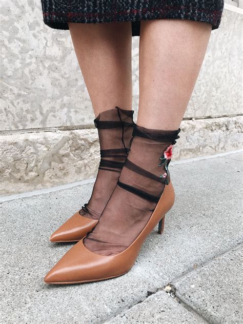 Sheer Ankle Socks With Heels