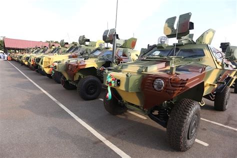 President Presents Vehicles To Armed Forces Graphic Online