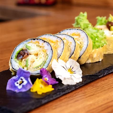 Tamago Maki Z Cukini W Tempurze Spicy Mayo I Warzywami Okukisushi