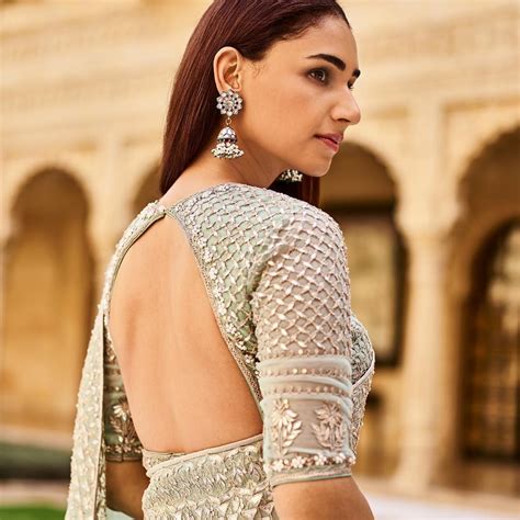 55 Super Stylish Backless Blouse Designs To Flaunt That Sexy Back