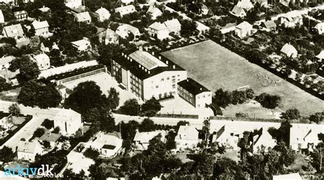 arkiv dk Luftfoto af Gentofte Skole med nærmeste omgivelser