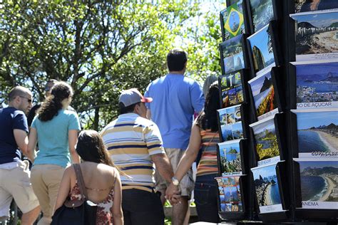 Turistas Cristo Redentor Corcovado Rio De Janeiro Brasil Foto