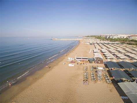 Side East Beach in Side, Turkey Review | BeachRadar.com