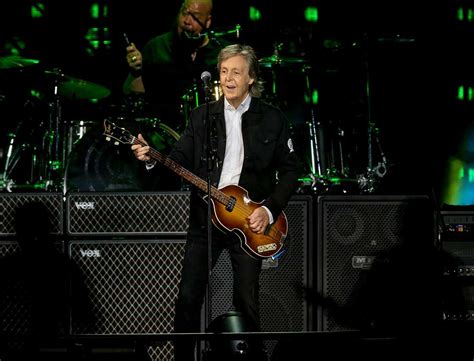 Paul McCartney Officially Announces 'McCartney III' Album