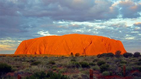 Australia’s Sacred Uluru Monolith Is Closing to Tourists for Good This Weekend—So Tourists Are ...