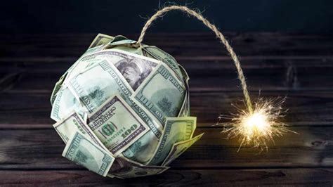 Economist Peter Schiff Warns Of Us Dollar Devaluation And Biggest