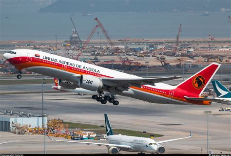 D2 TEF TAAG Linhas Aereas De Angola Airlines Boeing 777 2M2ER Photo